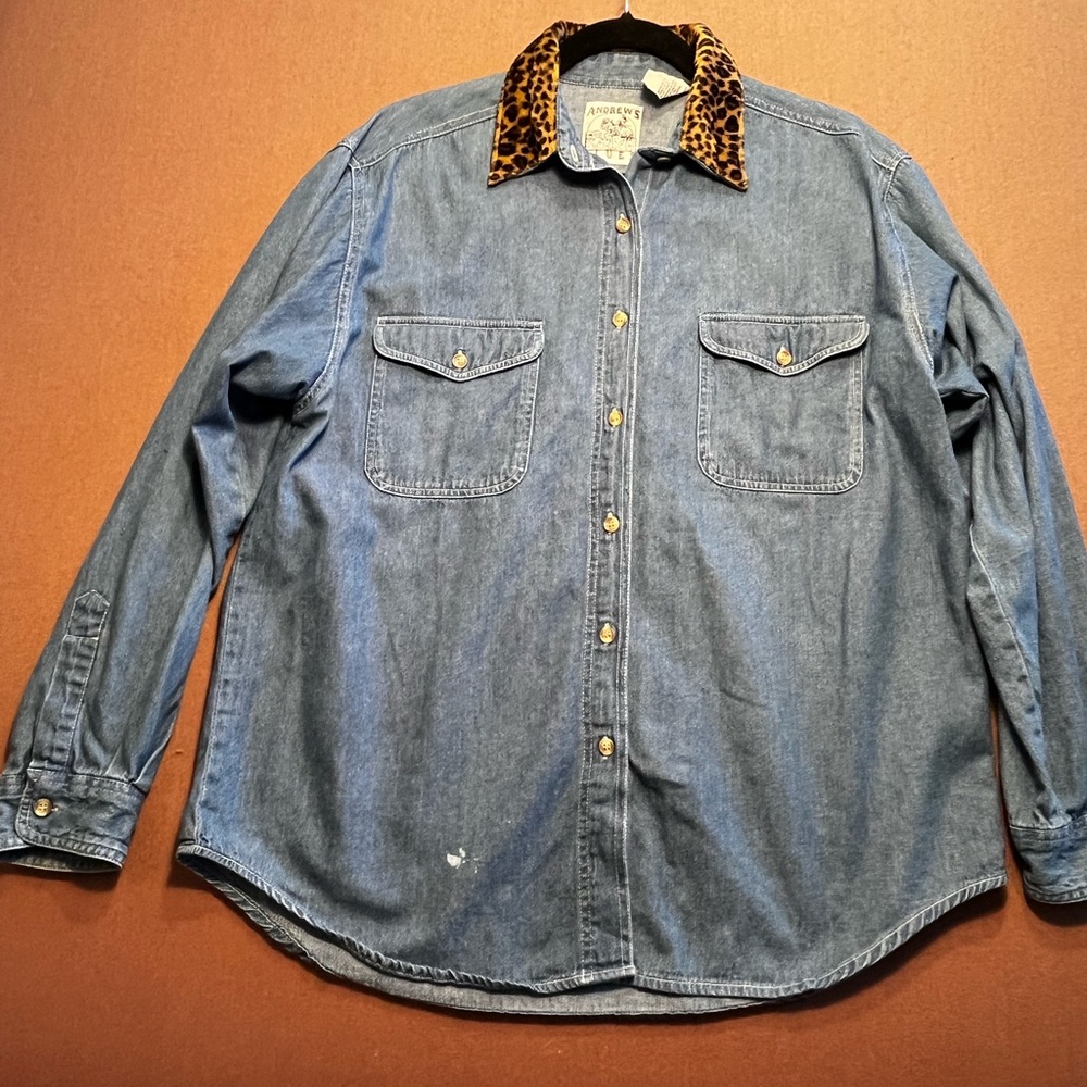 Andrew's Blues Denim Shirt with Leopard Print Collar